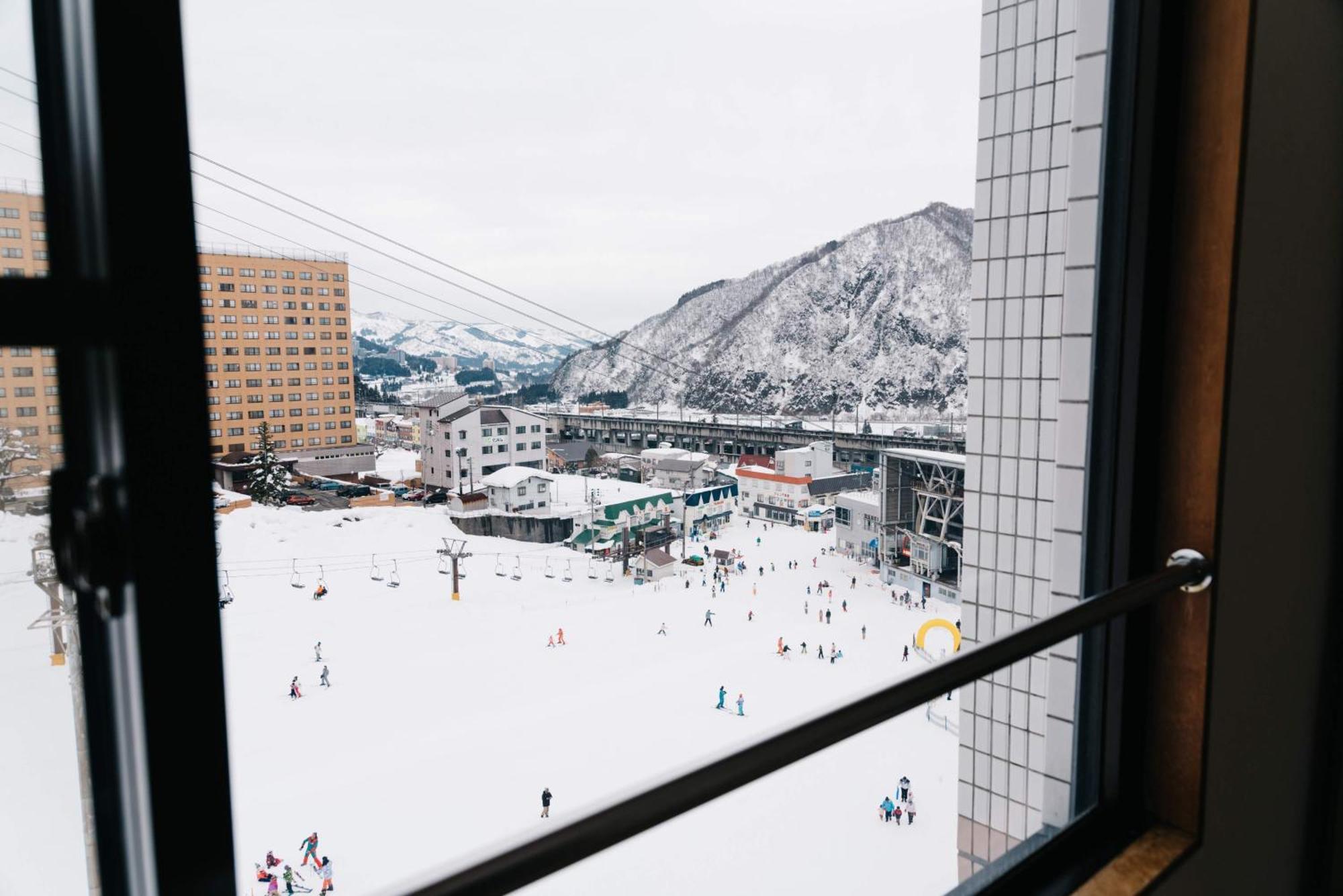 Yuzawa Toei Hotel Exterior photo